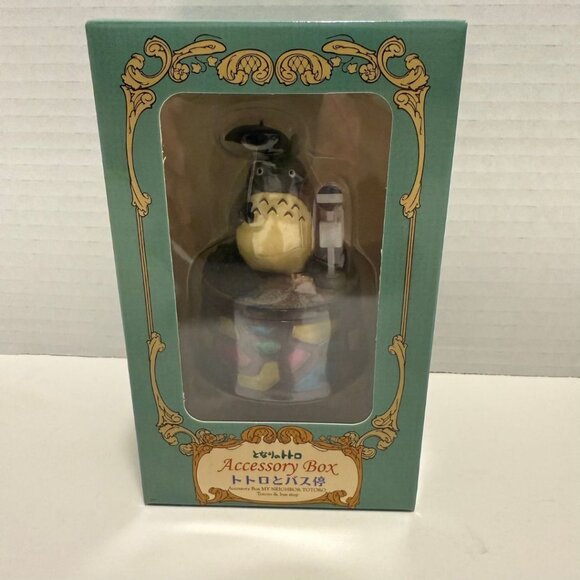 NWOT - Benelic - My Neighbor Totoro - Totoro and The Bus Stop Accessory Box - Picture 9 of 16